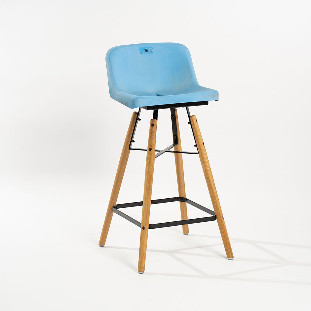 Original aus dem Ernst-Abbe-Sportfeld Jena - 75cm Sitzhöhe