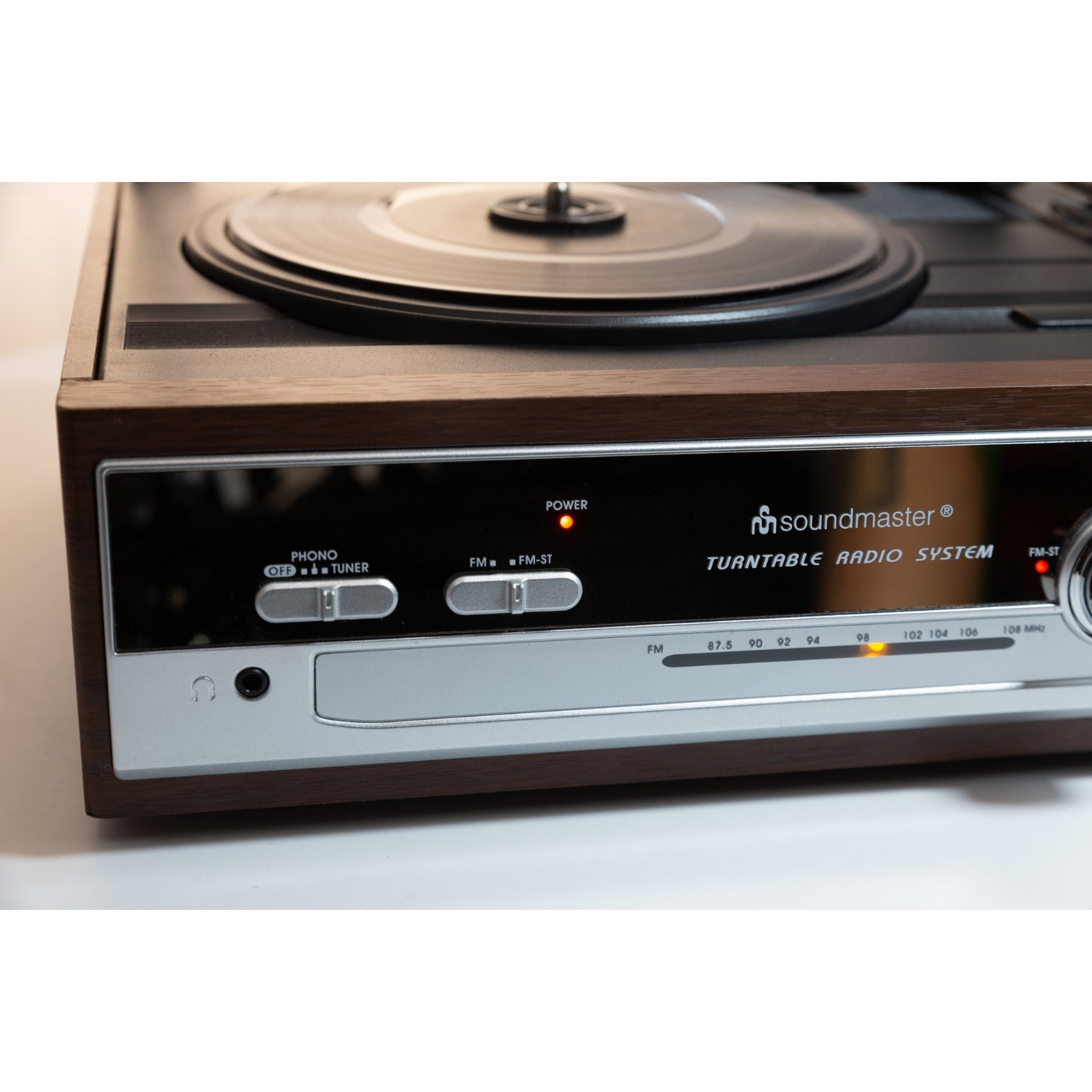 Soundmaster PL186H turntable radio built-in speakers headphone jack retro nostalgia
