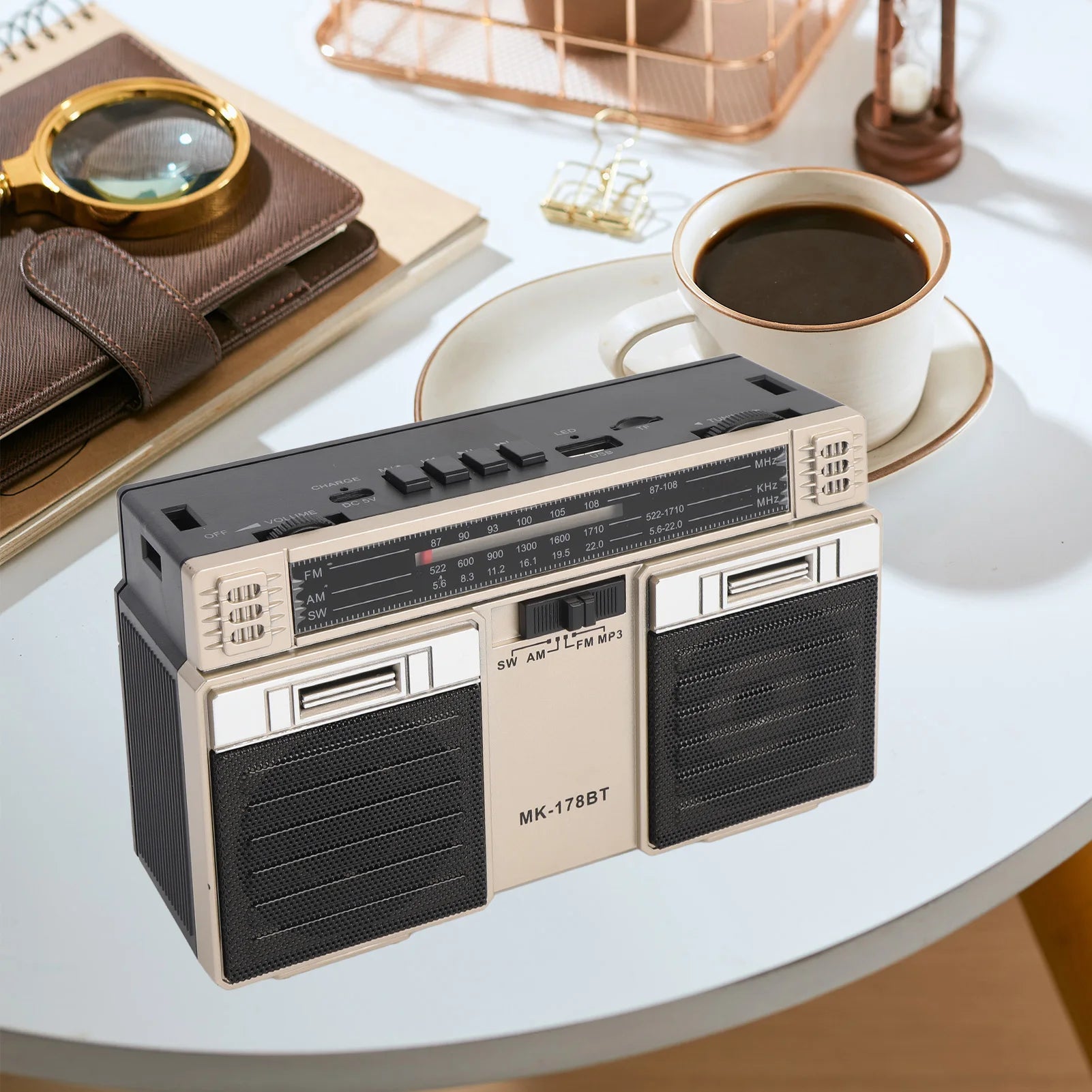 Retro-Design Radio mit Bluetooth & integriertem Akku –