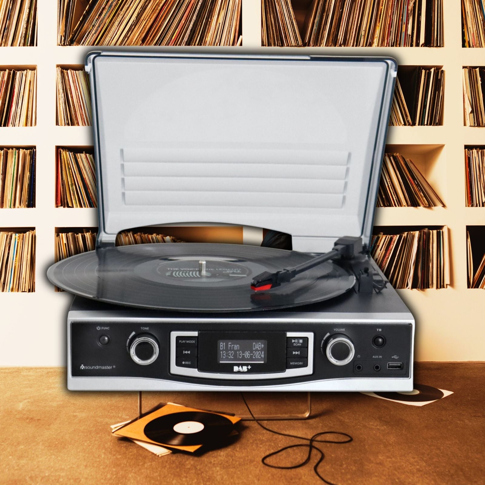 Soundmaster PL590SW Plattenspieler DAB+ Radio eingebaute